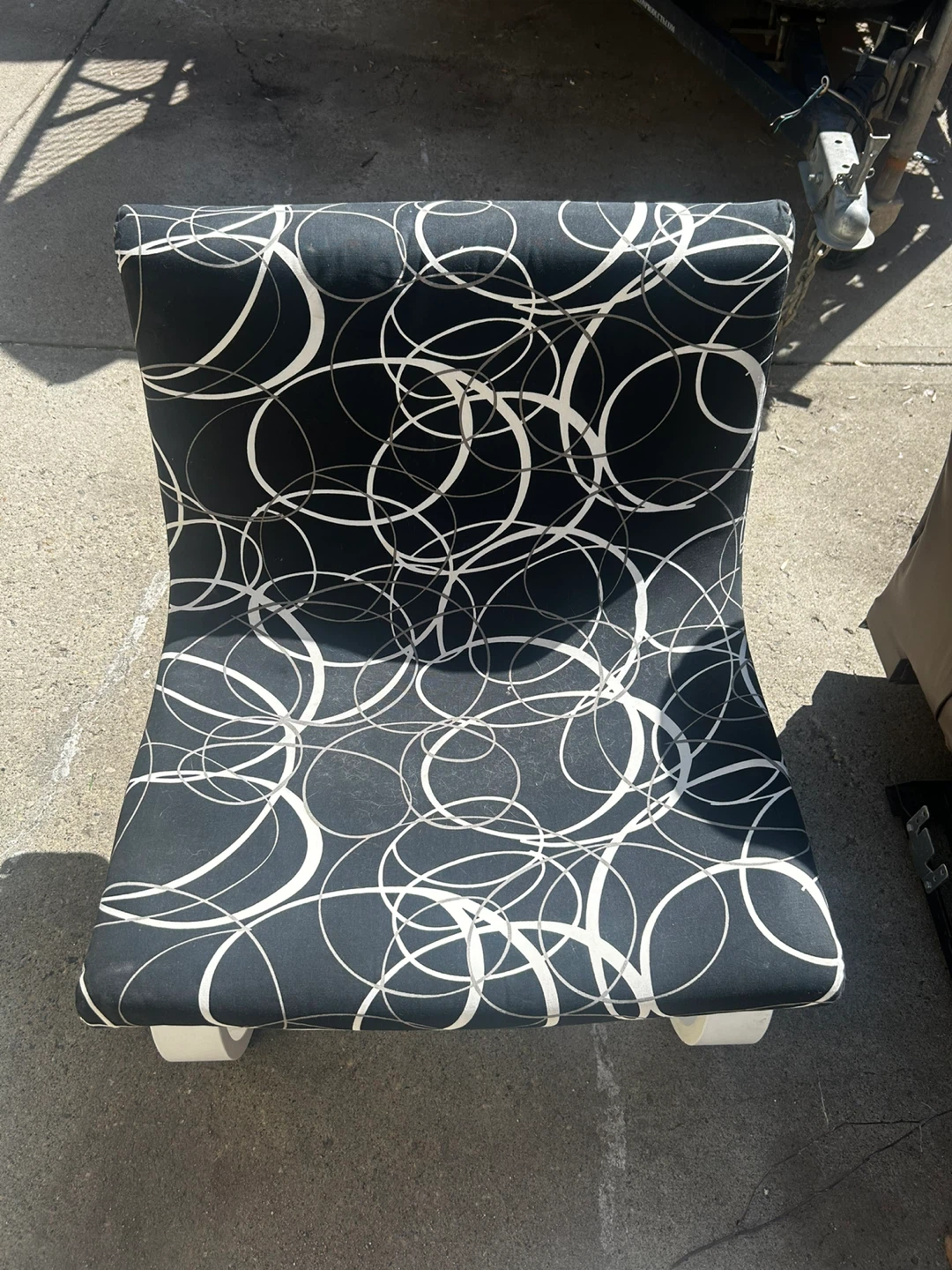 Free furniture all from a clean non-smoking home. . - photo 4