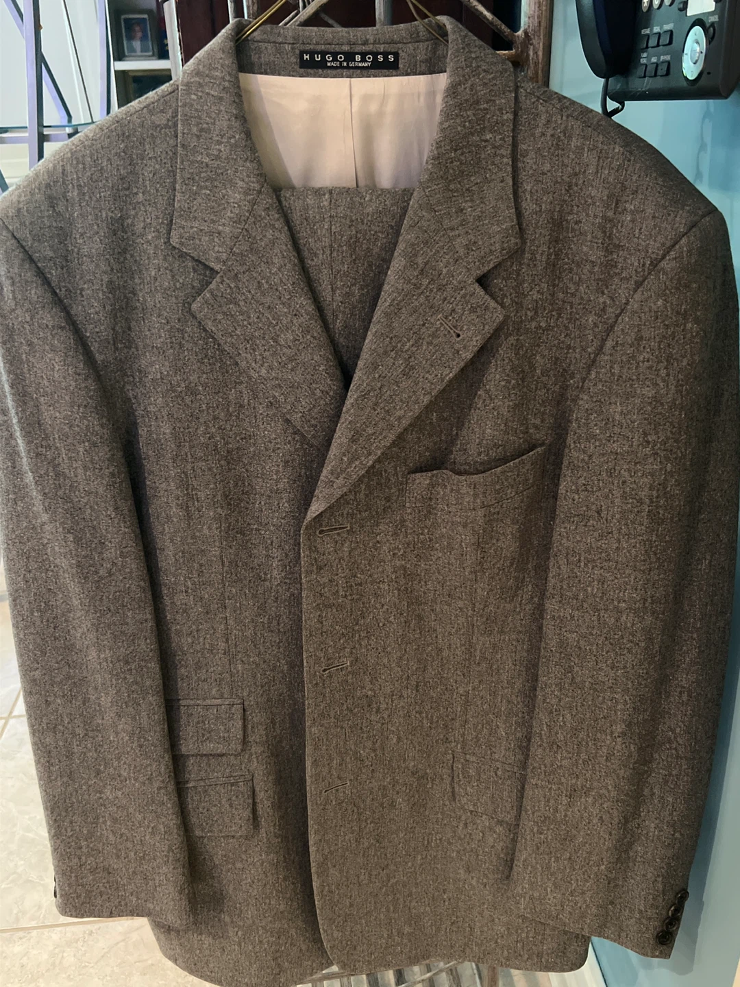 HUGO BOSS Men's Grey Wool Suit