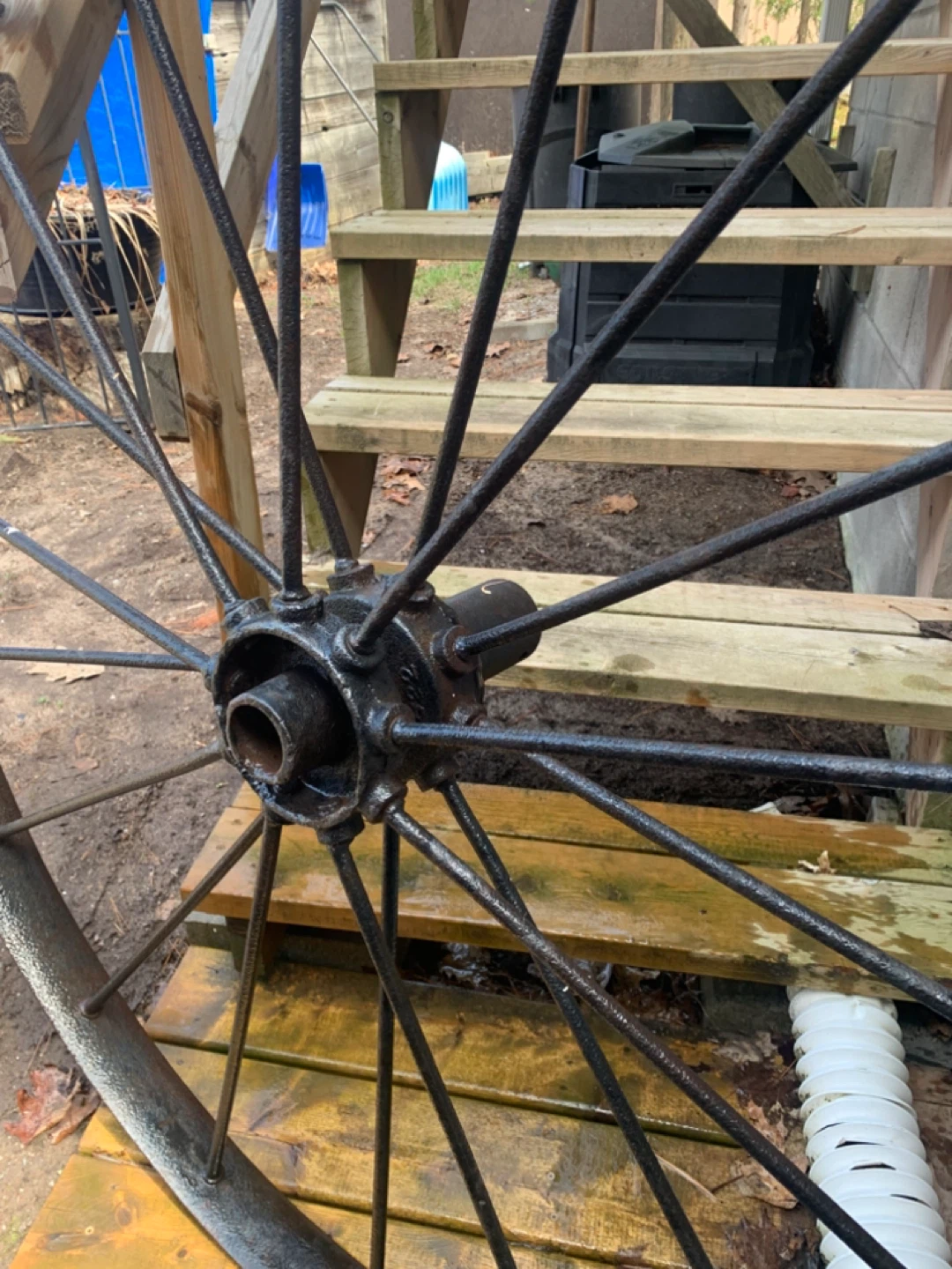 Vintage Spoked Metal Wheel - photo 3