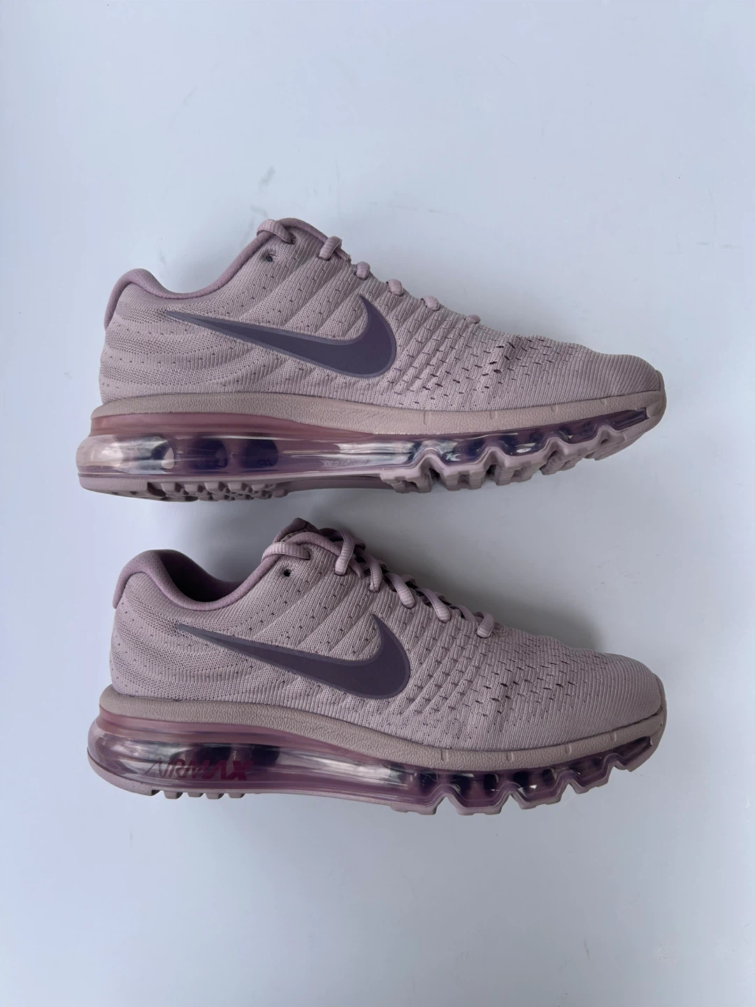 NIKE Air Max 2017 ‘Plum Fog Lavender’-Women’s size 8-Like new