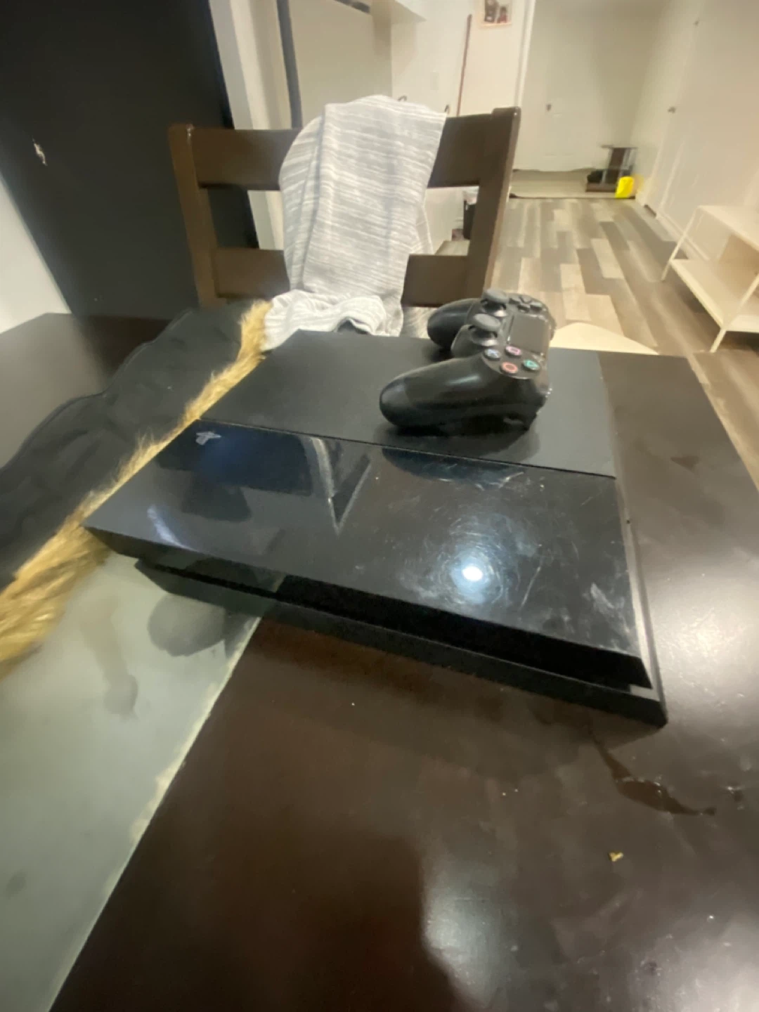 PS4 tryna sell asap it work perfectly I just don’t need it - photo 3