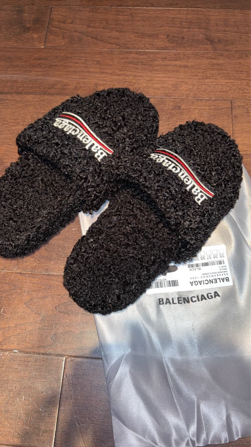 Balenciaga Fur Slides - photo 3