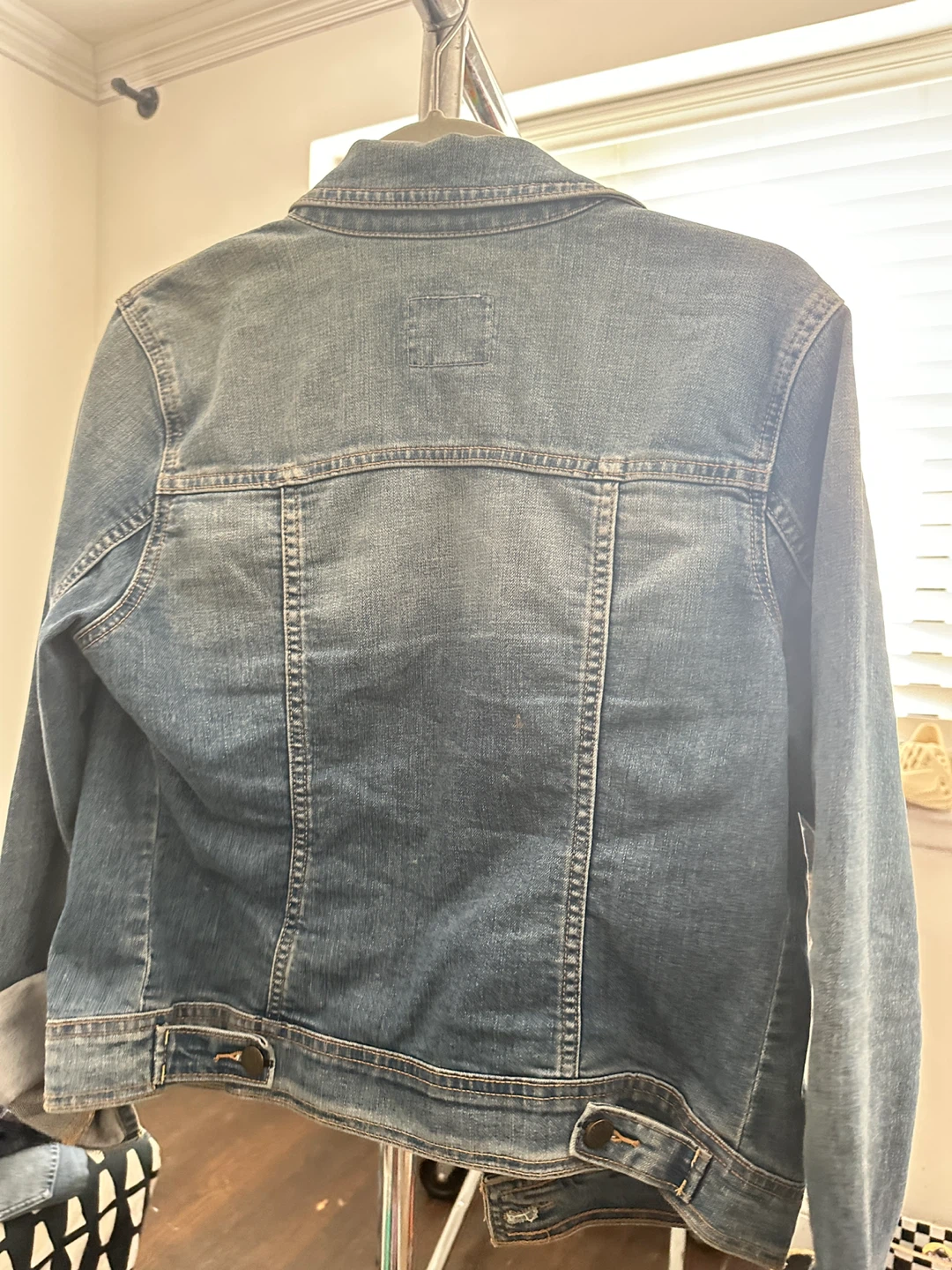 Old Navy Denim Jacket - Size S - photo 2