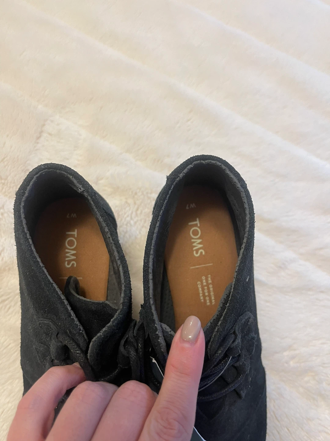 TOMS Black Suede Wedge Ankle Boots Size 7 - photo 4