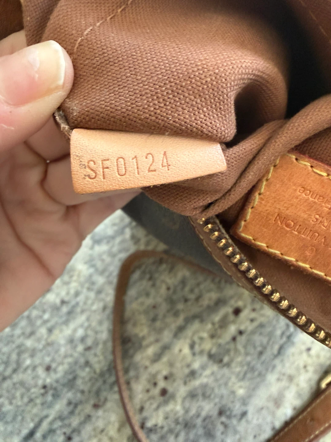 Louis Vuitton Monogram Shoulder Bag - photo 4