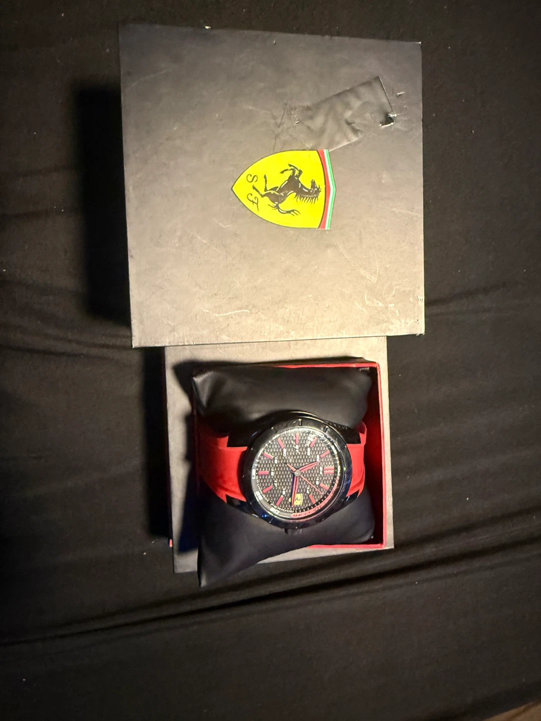 Ferrari Watch with Red Strap - photo 2