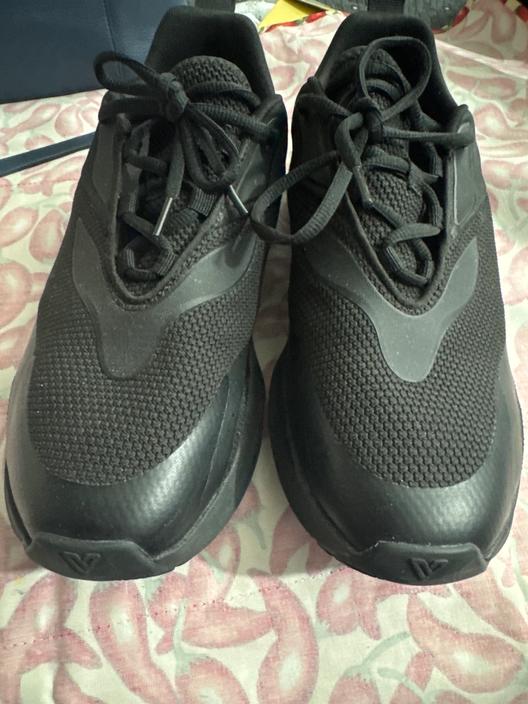 Wessi Tidal Sneaker Black Men's US 11.5