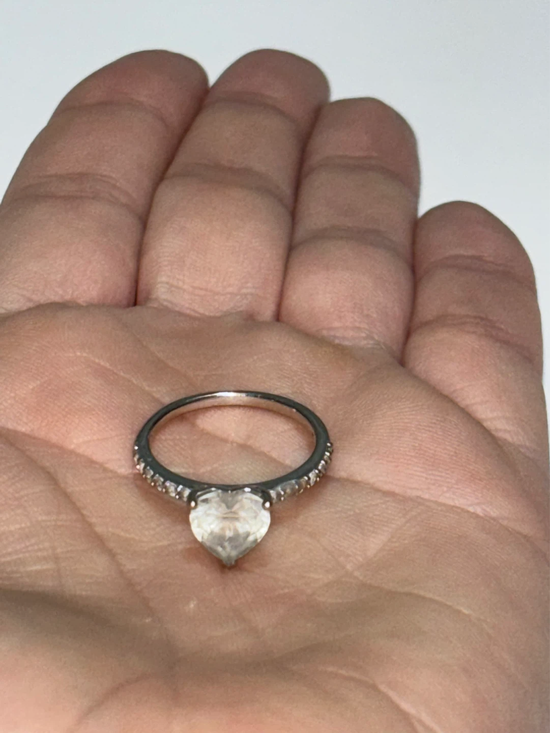 Diamond heart shaped white gold ring