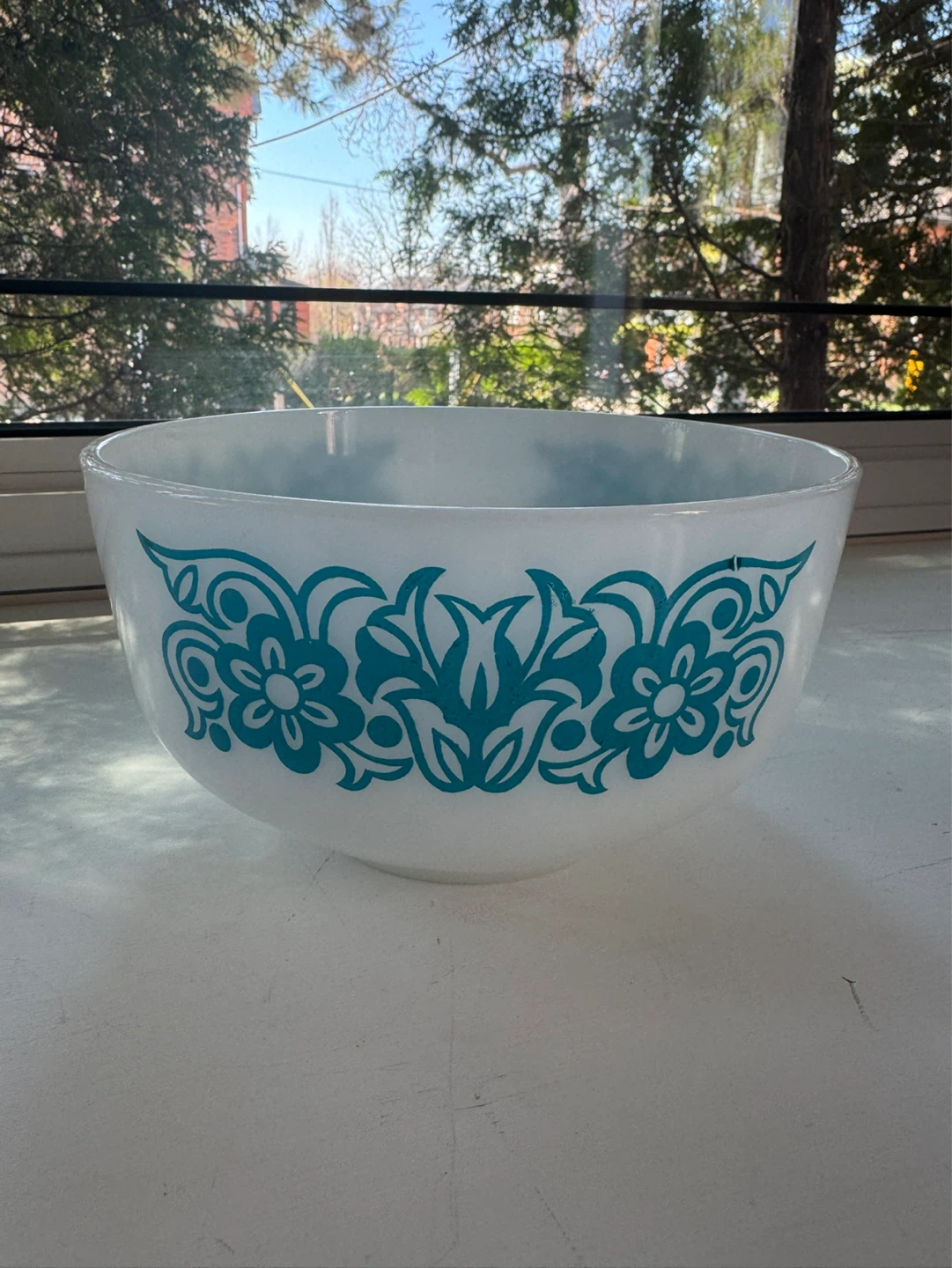 Vintage Turquoise Tulip Federal Glass Milk Glass Mixing Bowl