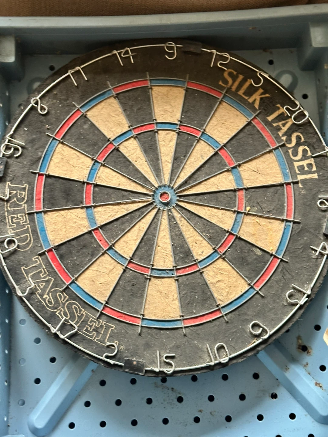 Vintage Red Tassel Cork Dart Board and darts - photo 4