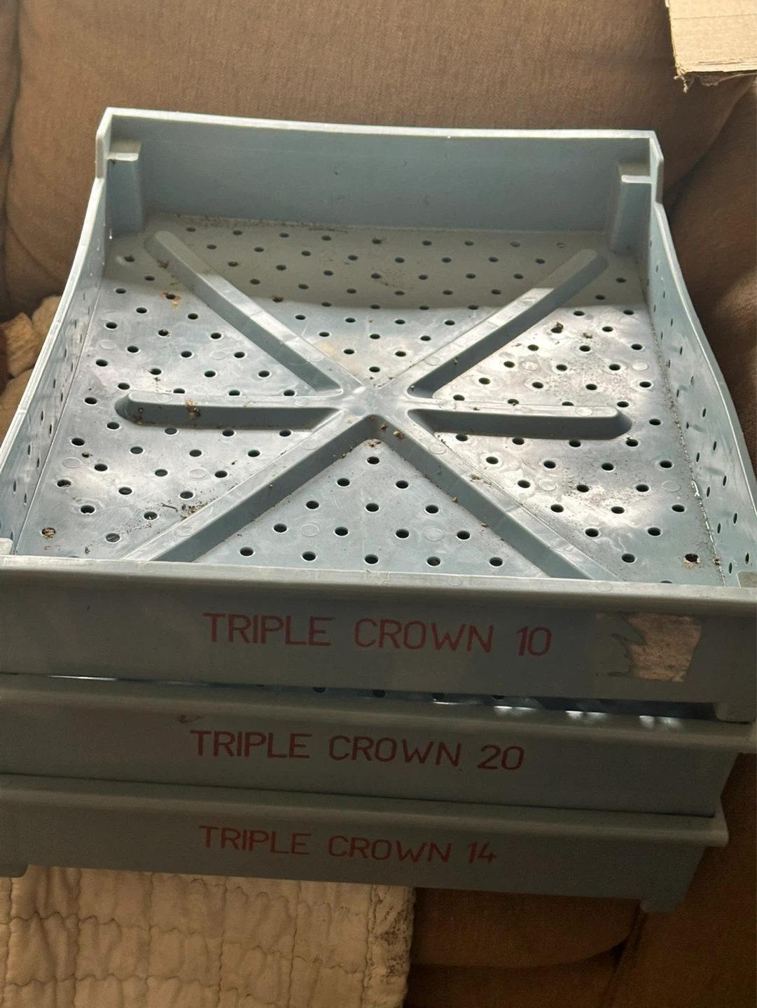 Set of 3 triple Crown Plastic Berry Trays