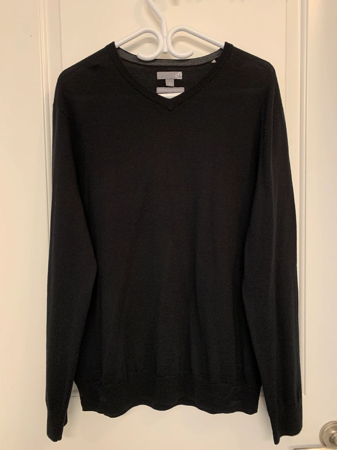 SEARS Men's V-Neck Merino Wool Sweater - Black - L/G 🌱