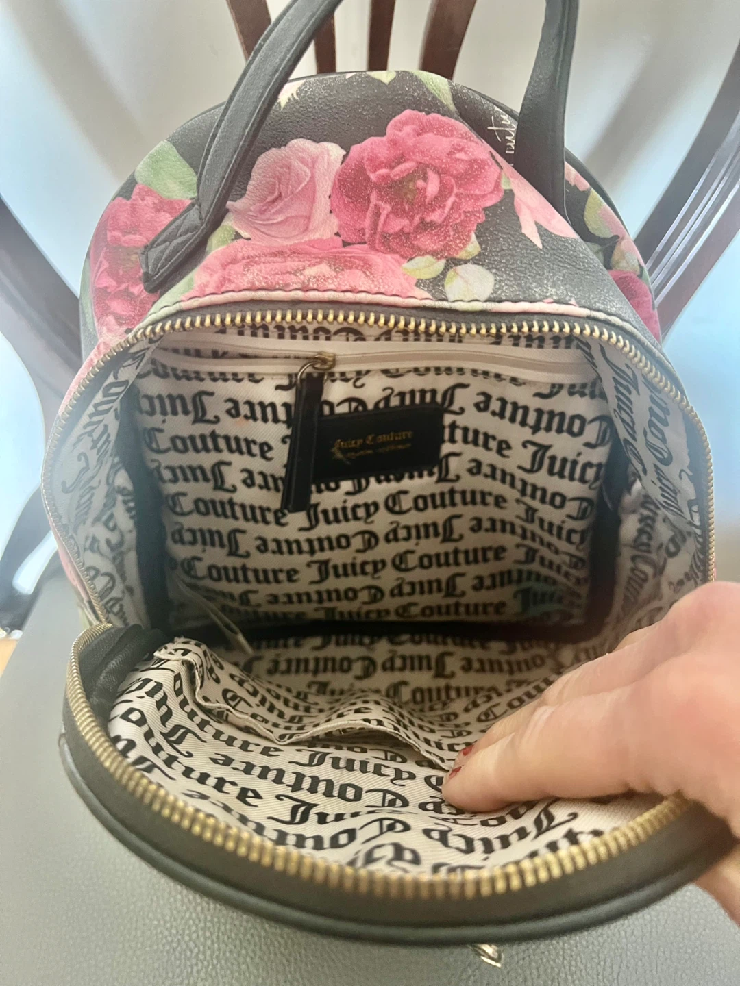 JUICY COUTURE - Roses Floral Design - Black Mini BACKPACK 🌱 - photo 5