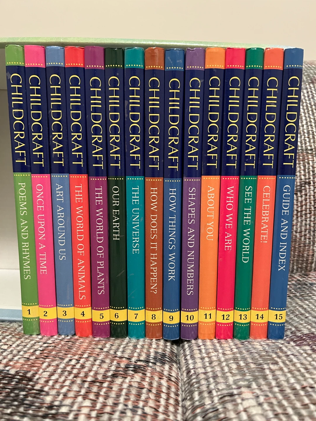 Childcraft Book Set—The How and Why Library 🌱