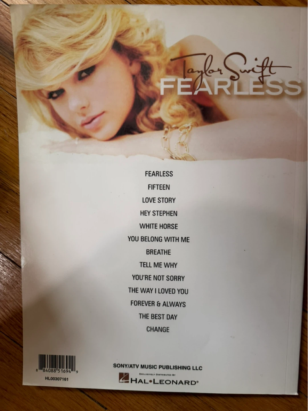 Taylor Swift Fearless Piano Vocal Guitar Sheet Music Book - photo 2