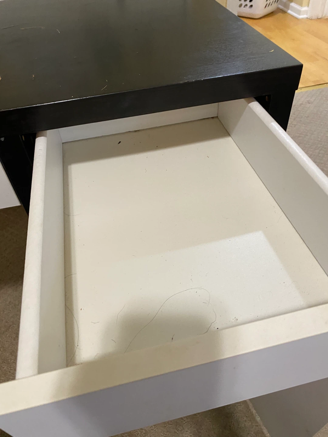 IKEA MICKE Desk - photo 4