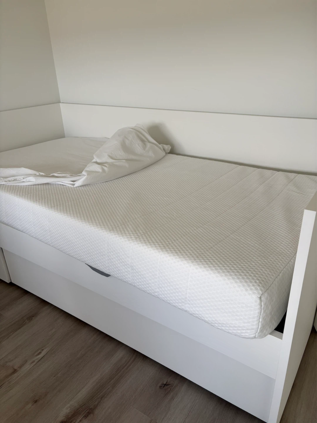 IKEA VIHALS Day-bed frame with storage, white, Twin - photo 3