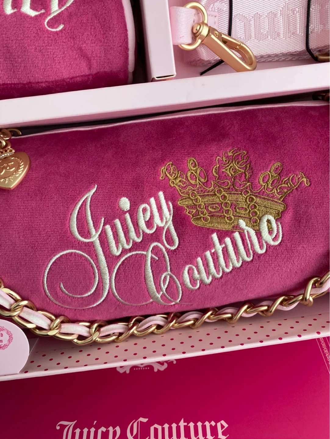 Juicy Couture Barrel Shoulder Bag Gift Set - photo 4