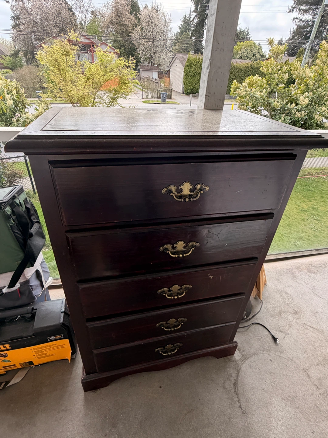 Dark Wood 5-Drawer Dresser