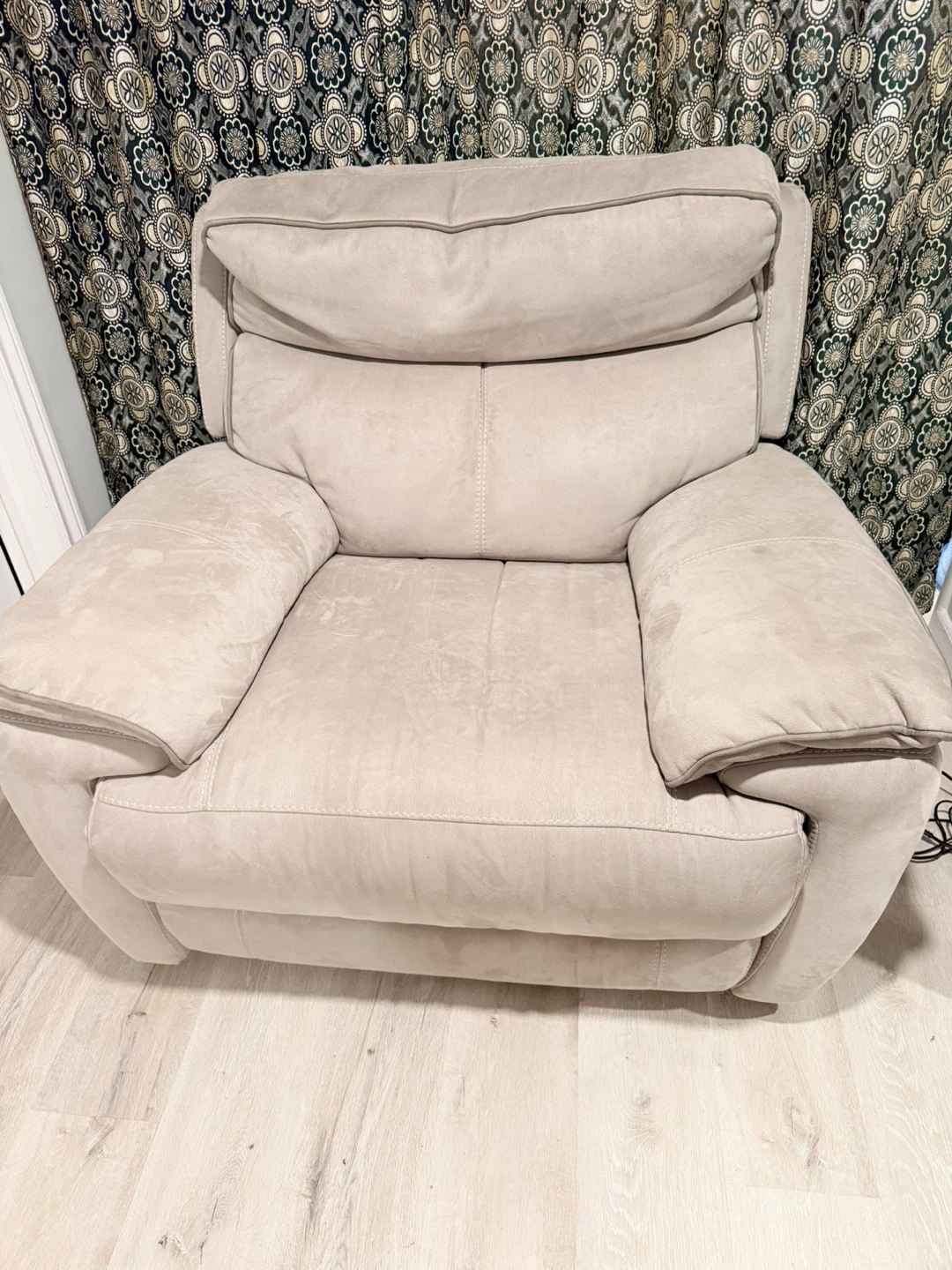 Beige Recliner Armchair
