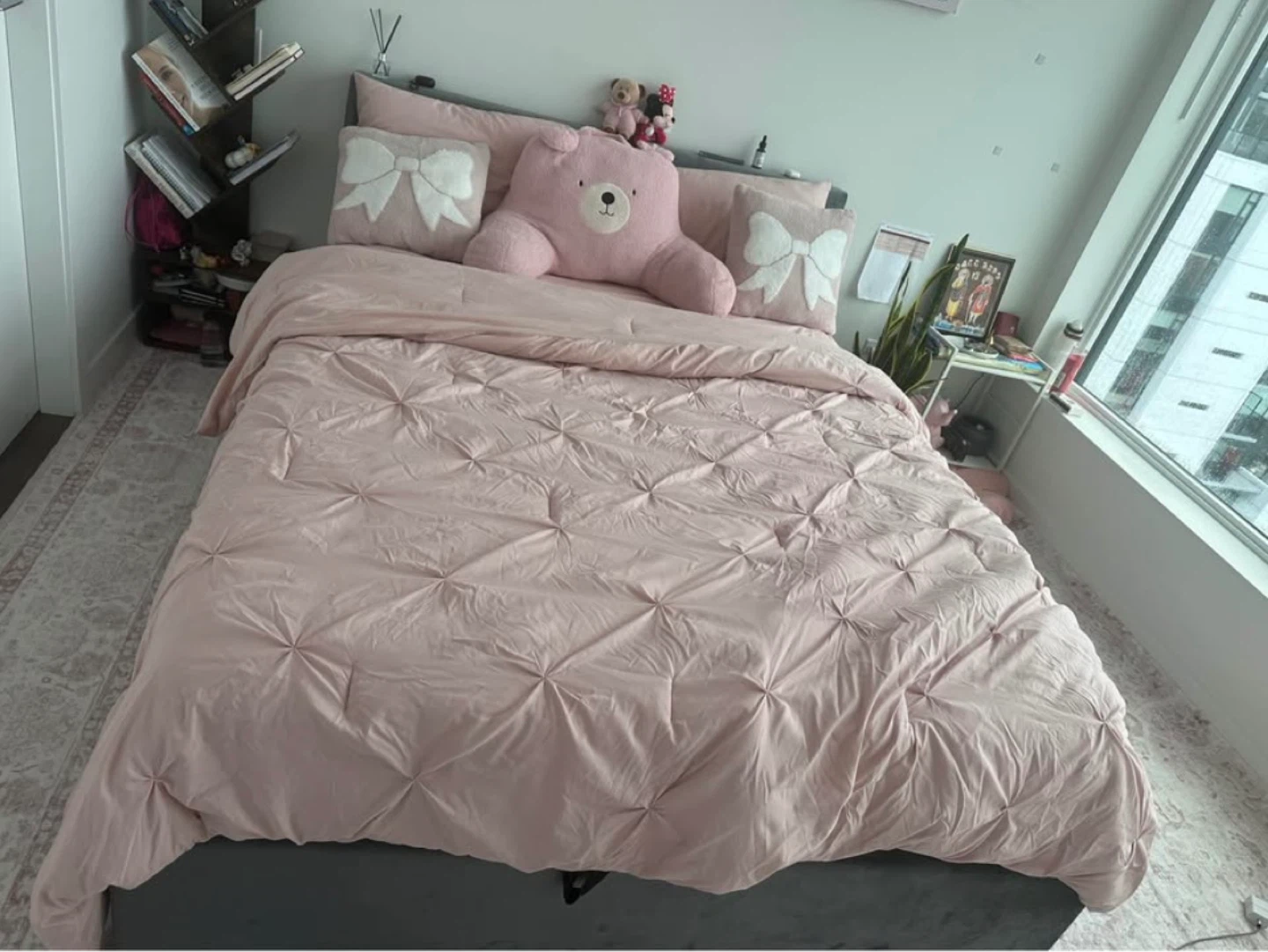 Queen Storage Bed (Grey)