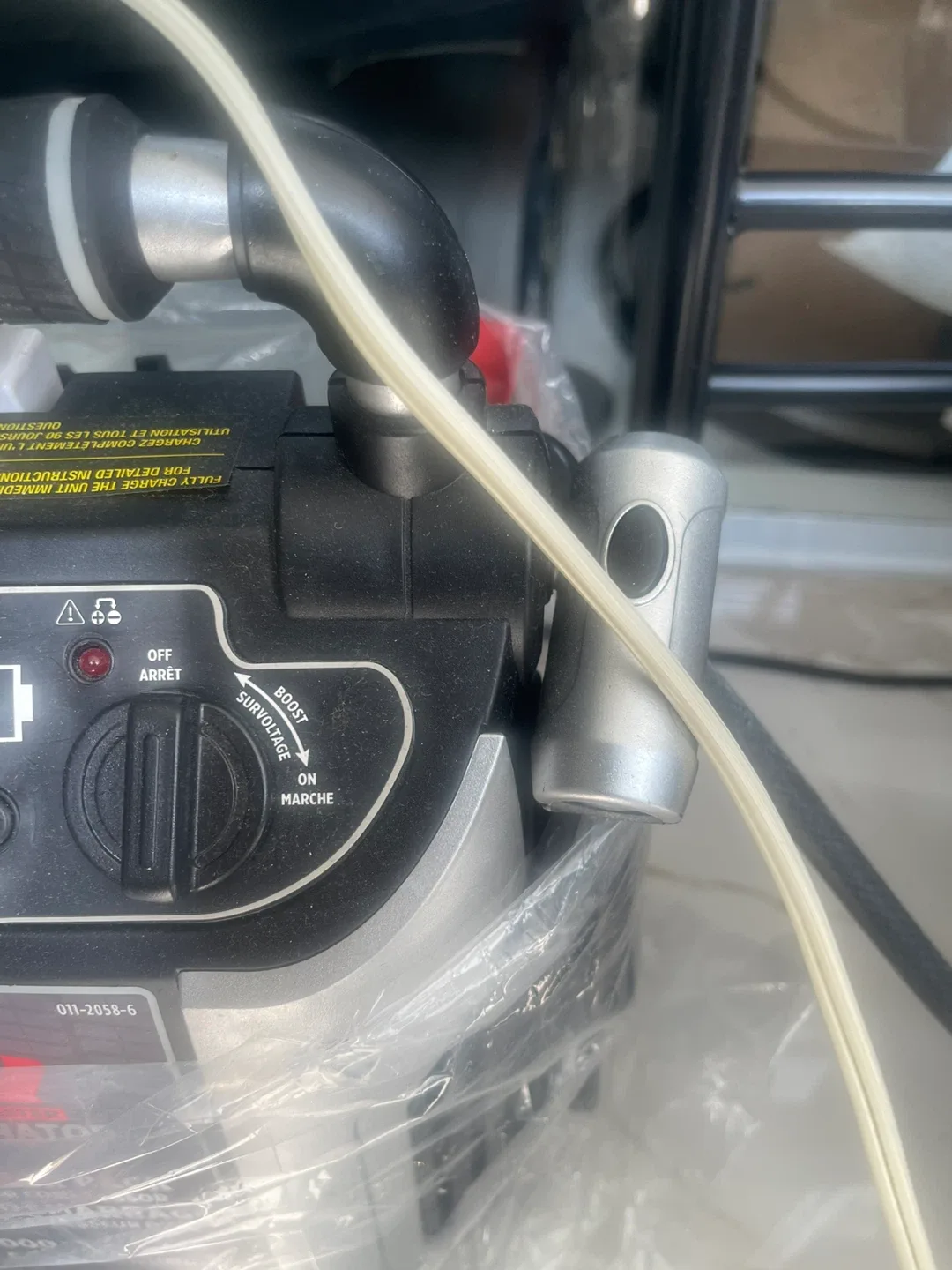Motomaster Eliminator Booster Pack with Air Compressor - photo 5