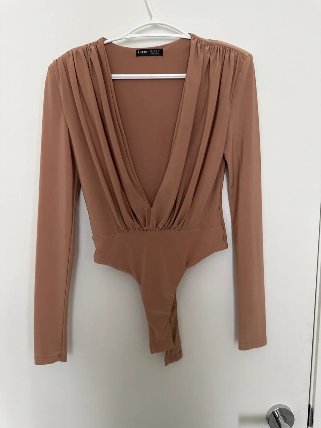 New Brown Ruched Plunge Long Sleeve Bodysuit