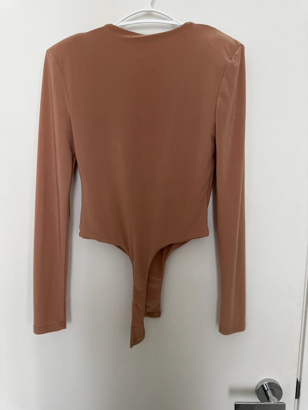 New Brown Ruched Plunge Long Sleeve Bodysuit - photo 3
