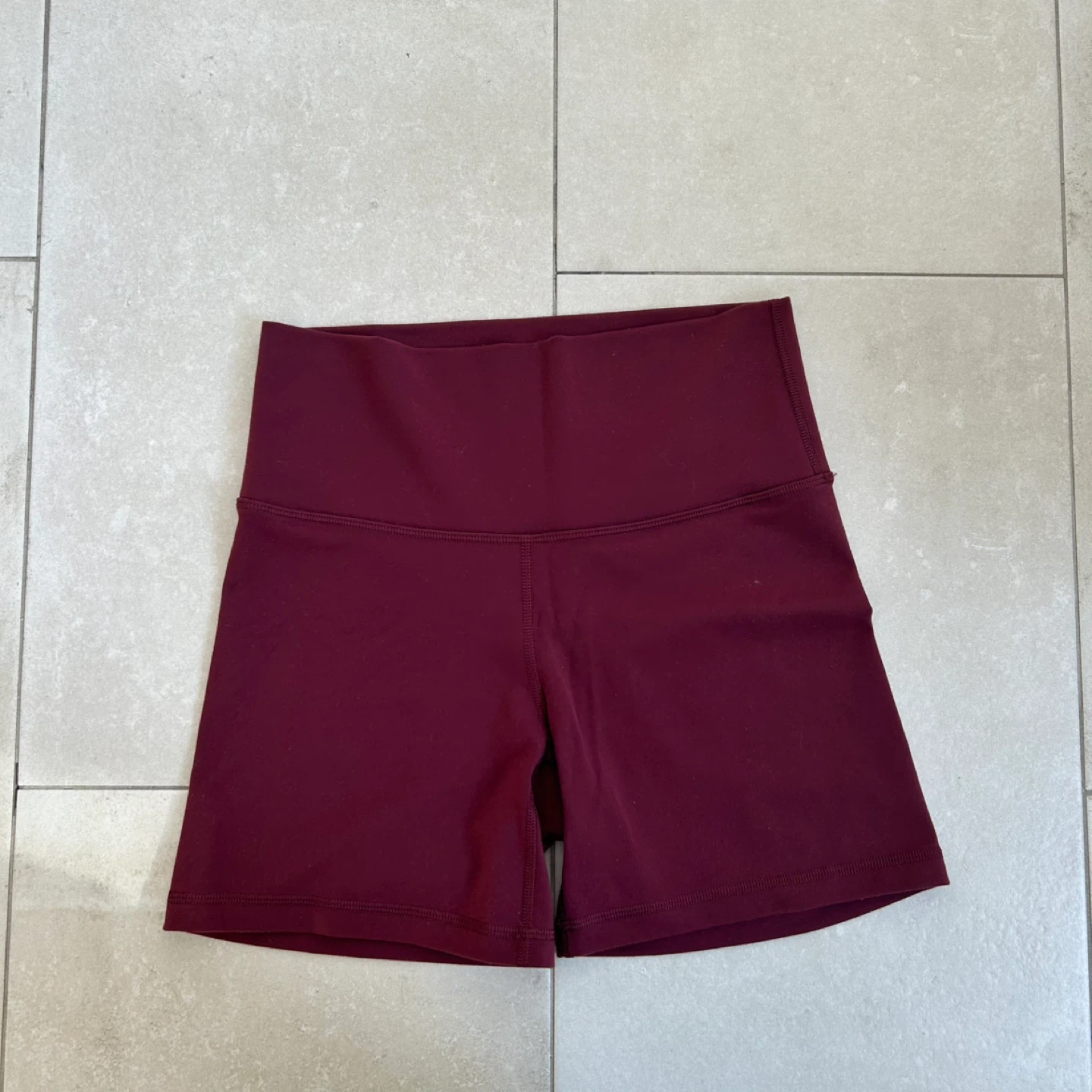 Tna Burgundy High-Rise Shorts - photo 2