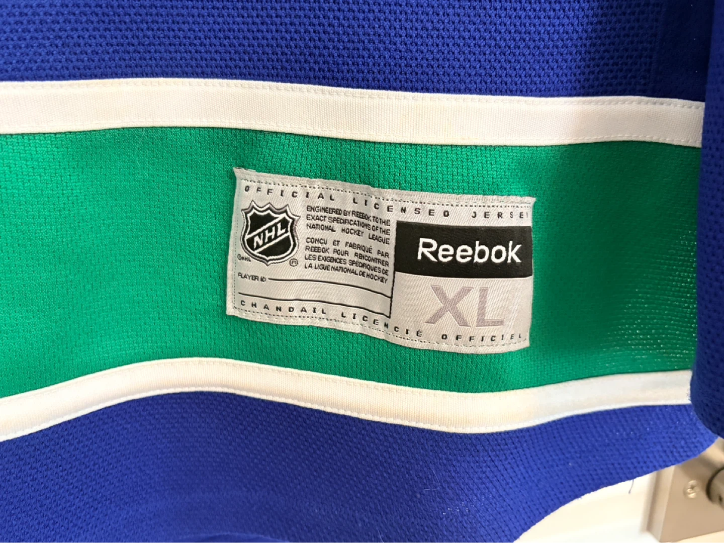 Authentic Reebok Vancouver Canucks Orca Blue Jersey Size XL - photo 4