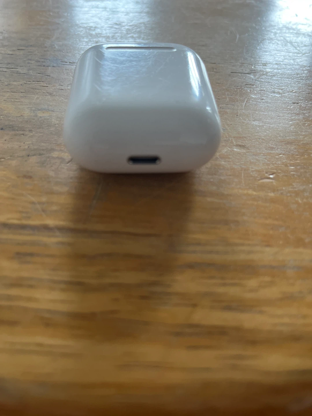 Apple AirPods (2nd Generation) - photo 2