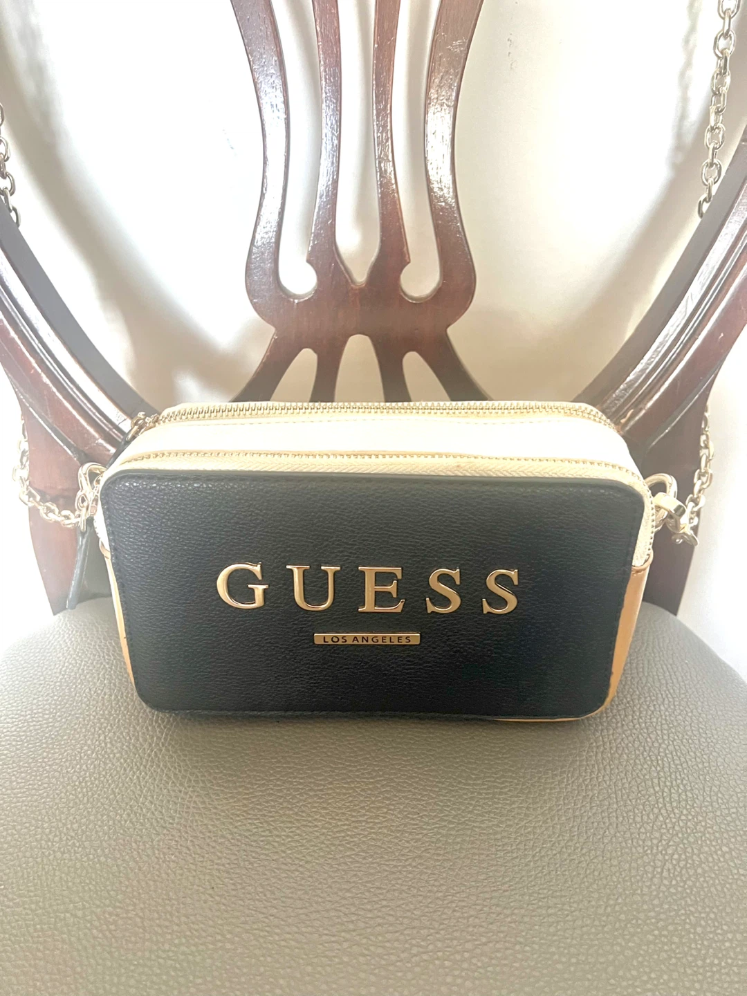 GUESS - Compact CROSSBODY BAG w/Metalic Chain & Logo - photo 2