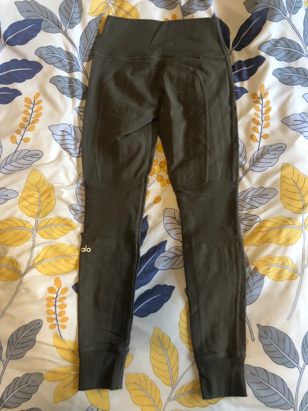 ALO Yoga High Waist Avenue Leggings 🌱 - photo 3