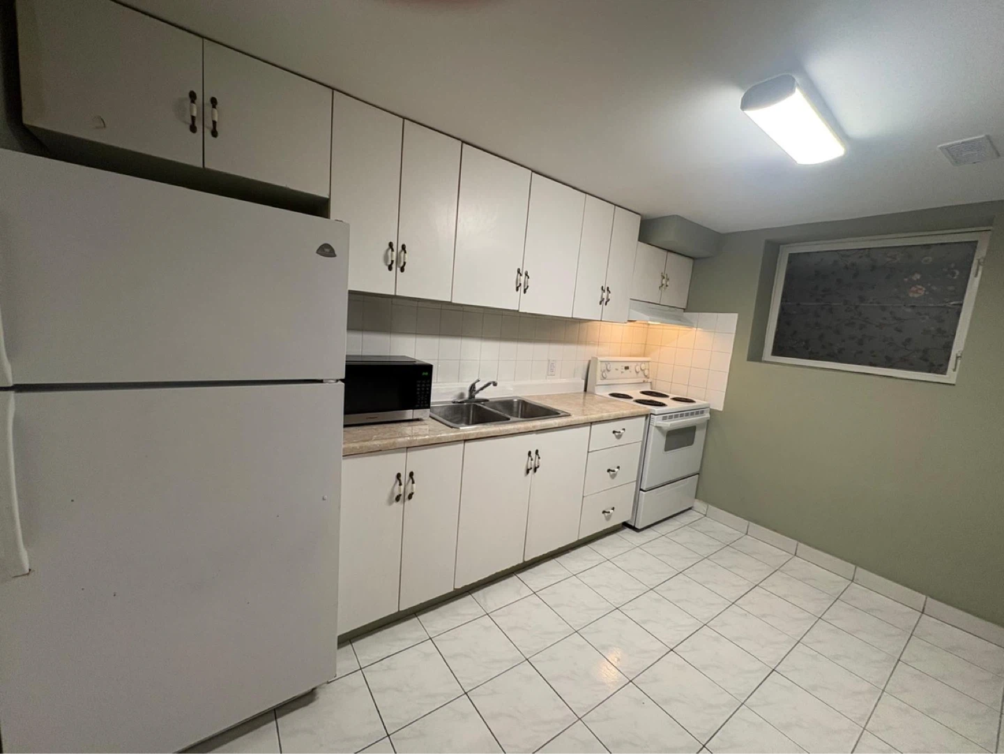 Basement For Rent - photo 3