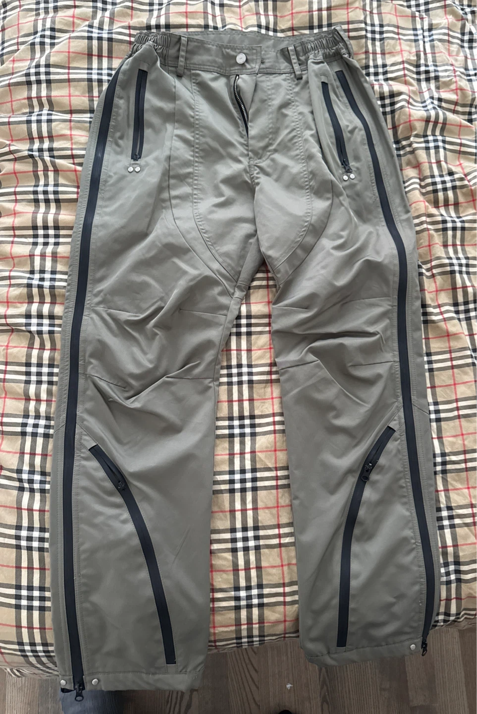 Unisex Grey Ski / outdoor Pants