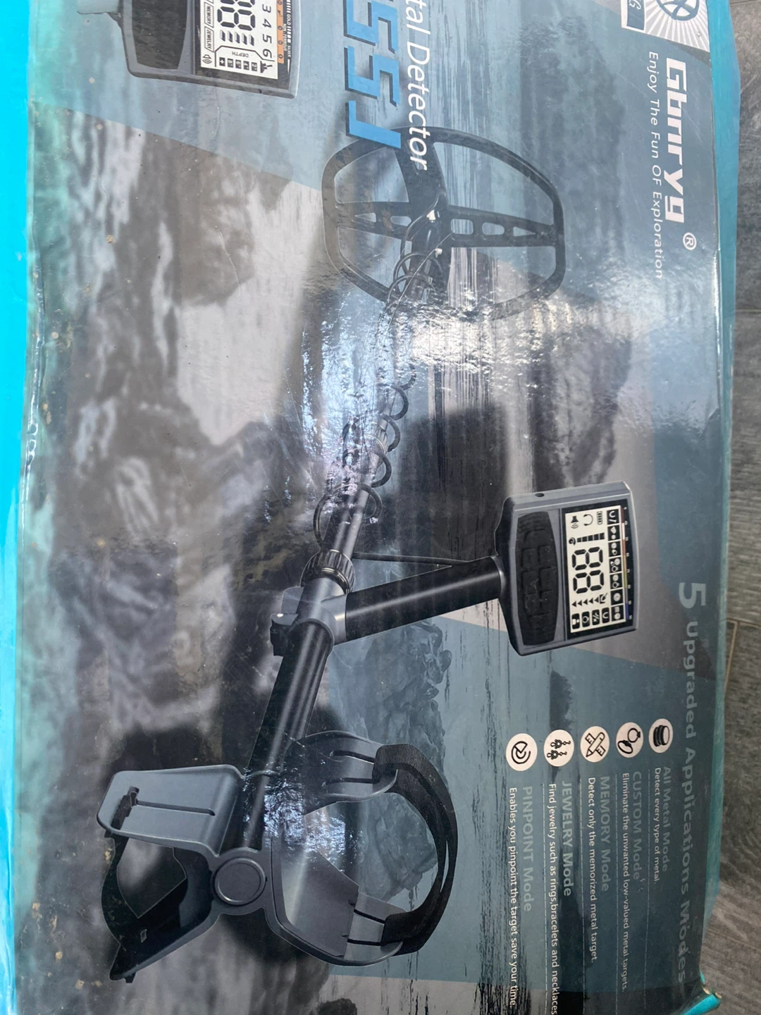 Gtinryg Metal Detector with Headphones and Carrying Bag