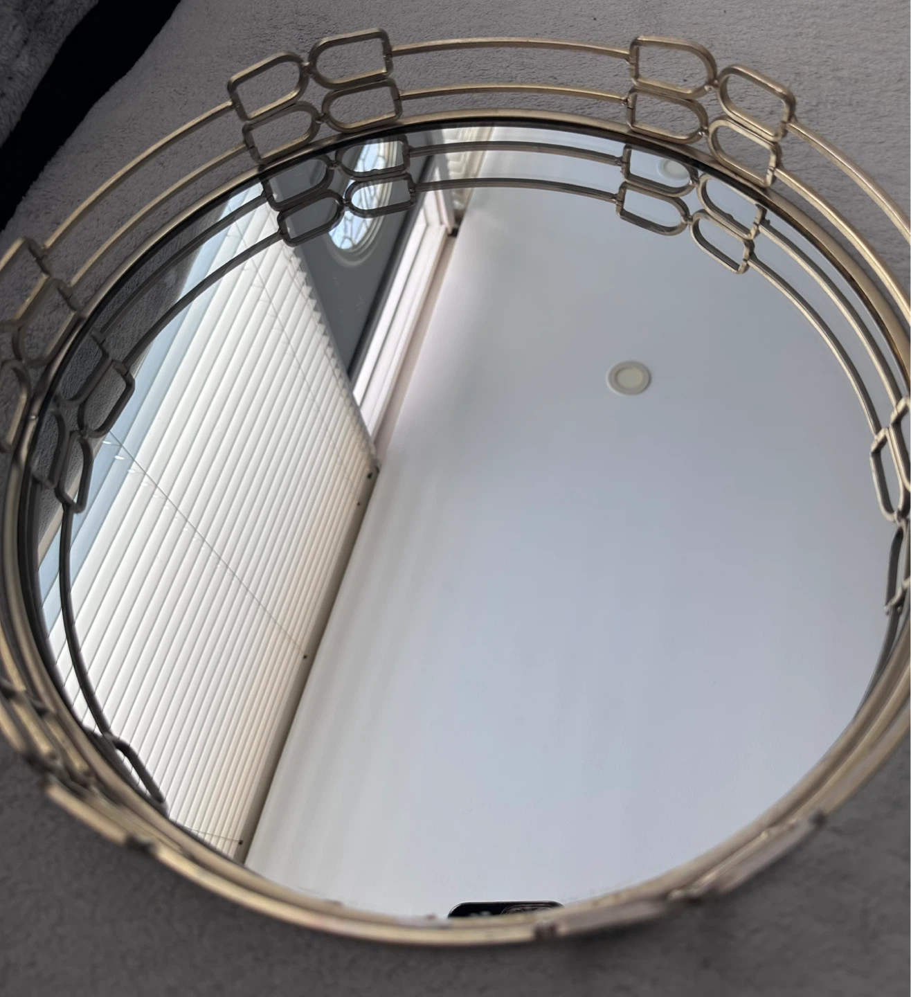 Round Gold Mirrored Vanity Tray