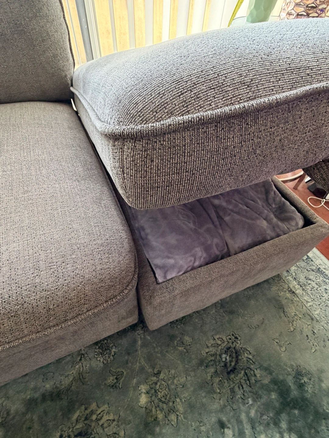 L-shape sectional sofa with storage – very clean - photo 3