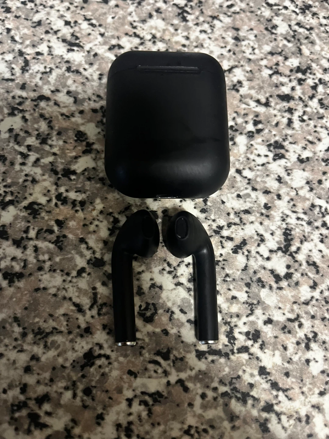 i 12 Black Wireless Earbuds with Charging Case and Cable