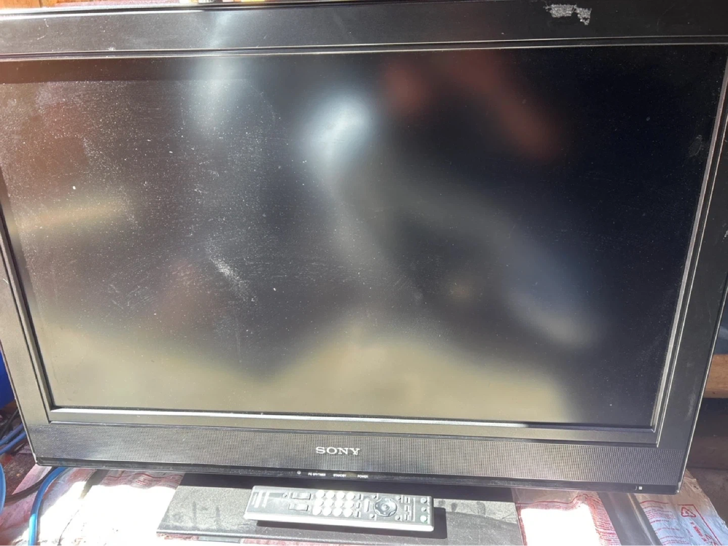 Sony Flat Screen TV with Remote