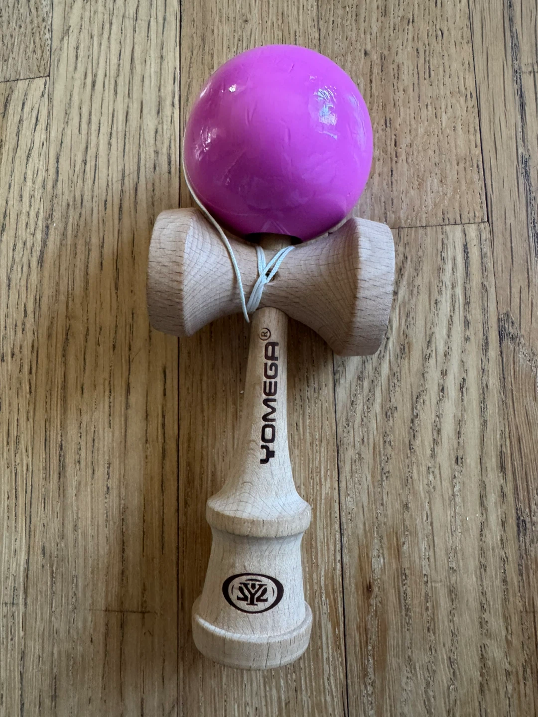 Yomega Kendama - Pink