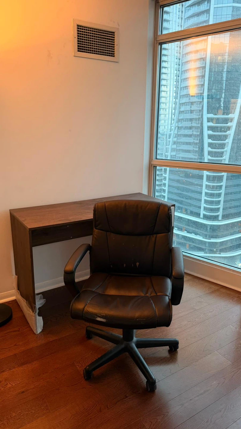 Rolling Office Chair