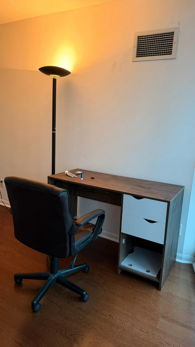 Rolling Office Chair - photo 3