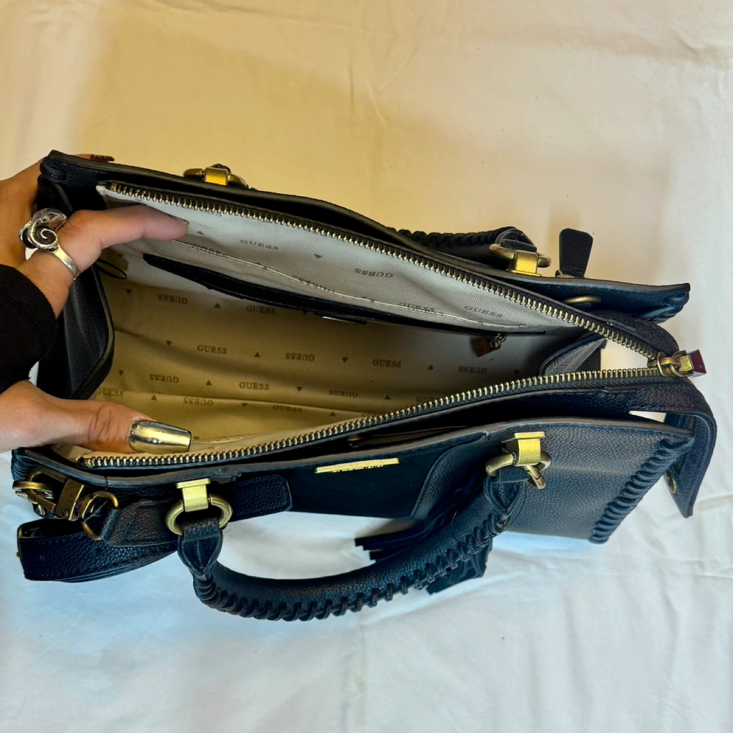 Black Guess - Kaoma Satchel - photo 3