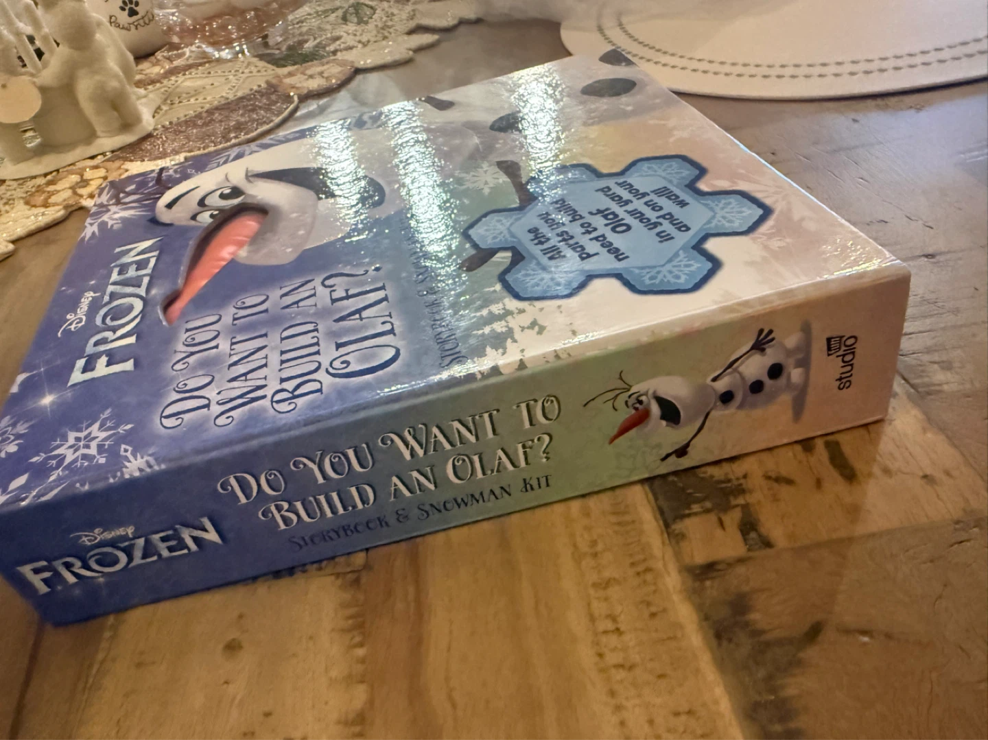 🌱Frozen "Do You Want to Build an Olaf?" Storybook & Snowman Kit - photo 2