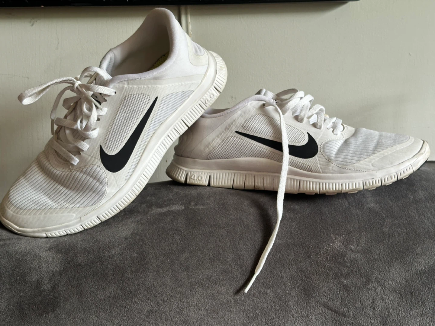 White Nike Free Running Shoes