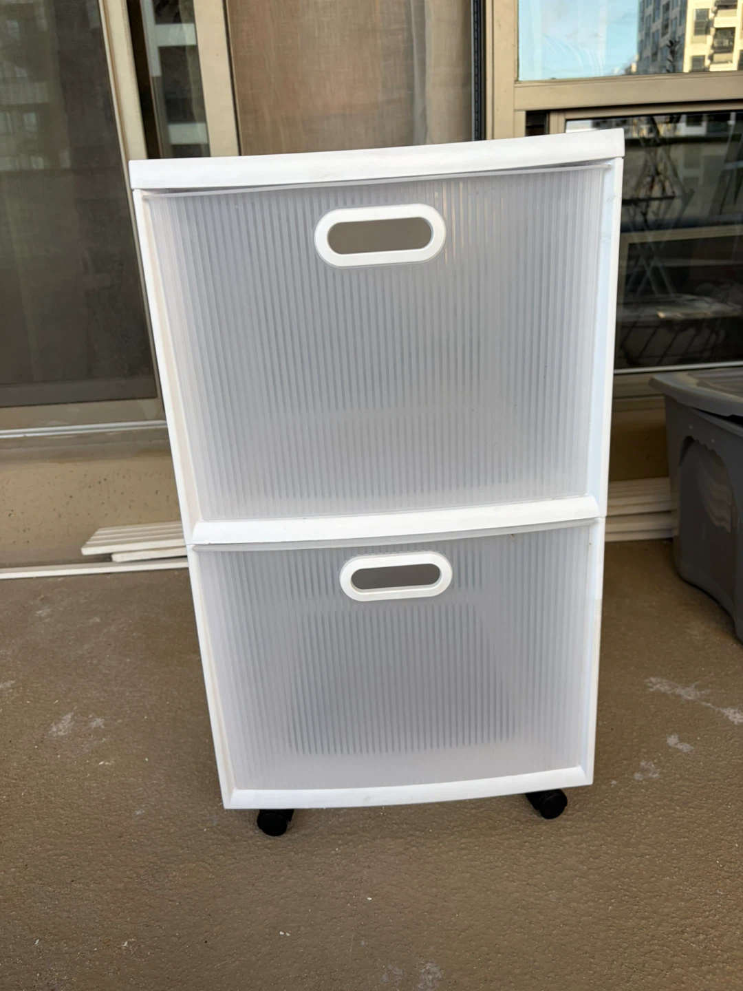 Sterilite 2-Drawer Rolling Storage Cart
