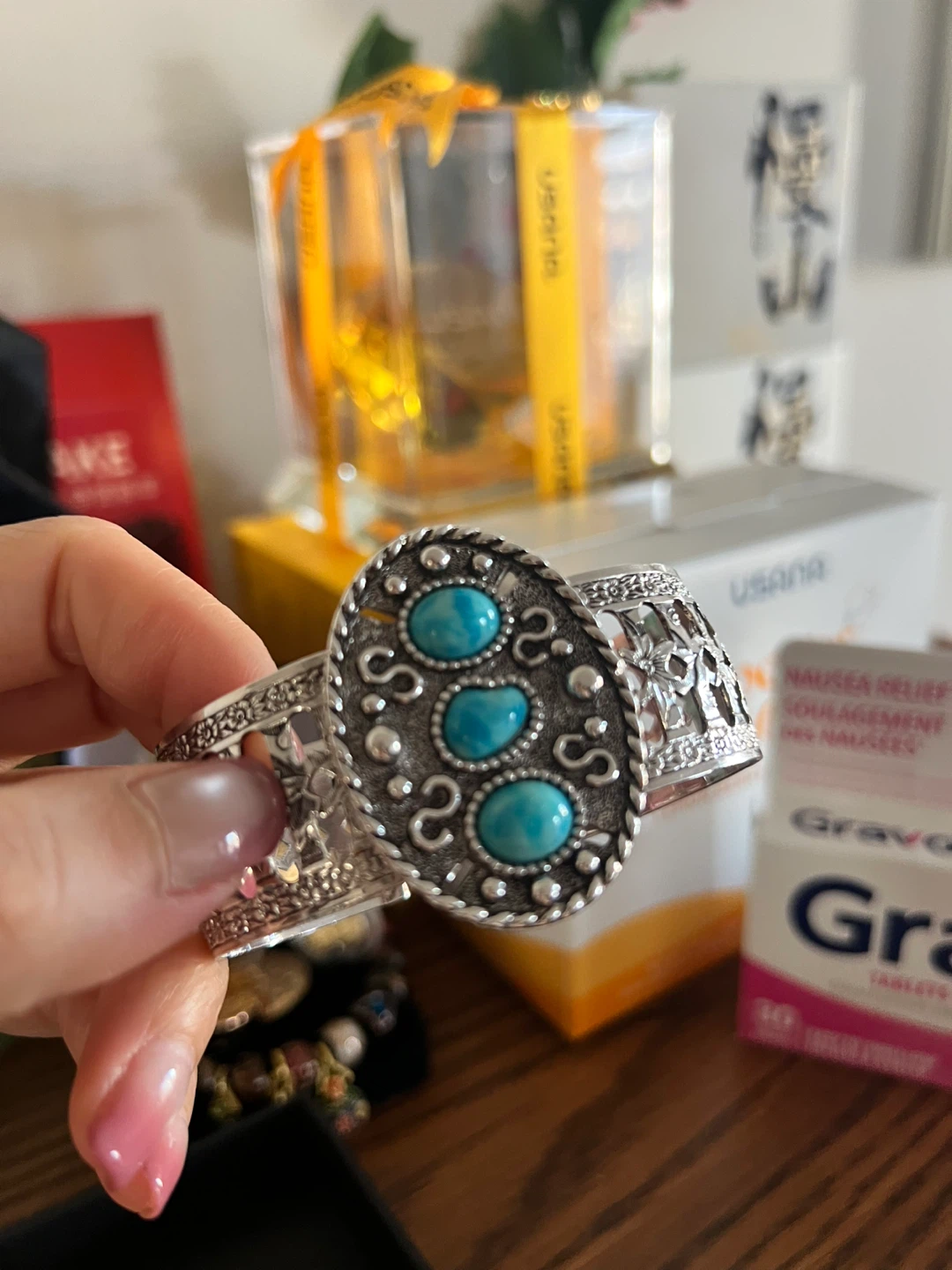 Silver Cuff Bracelet with Turquoise Stones - photo 4
