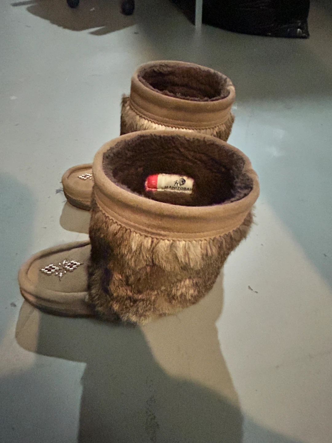 Manitobah Mukluks Moccasin Boots Size 7 - photo 2