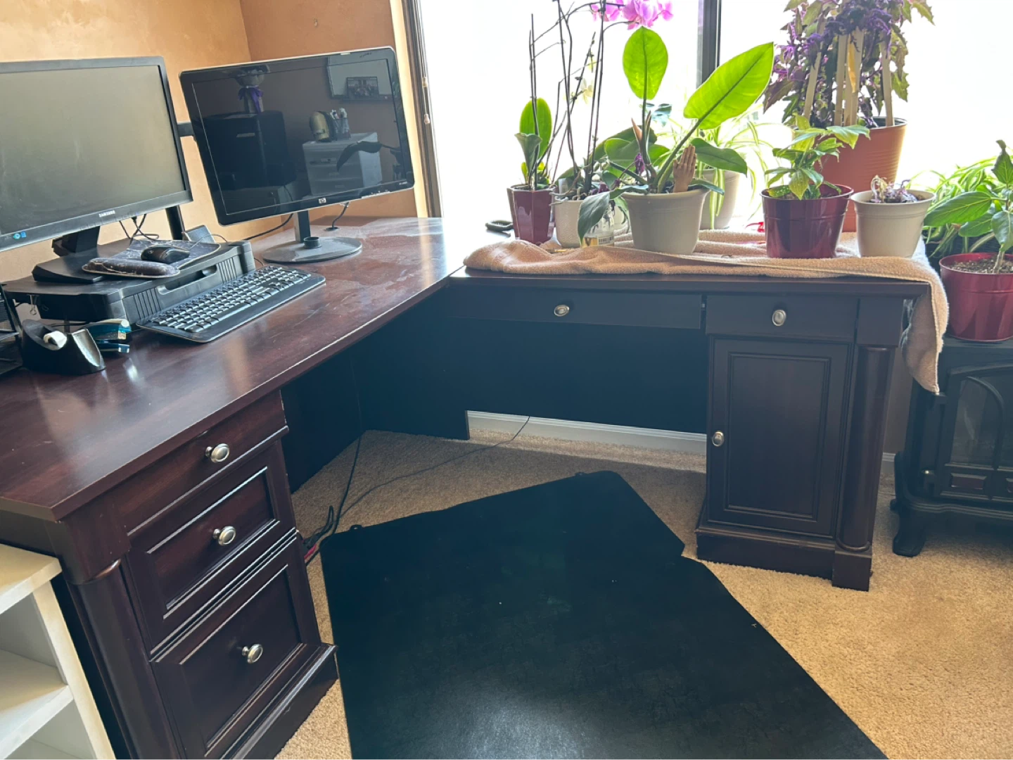 Dark Wood L-Shaped Desk with Drawers - photo 3